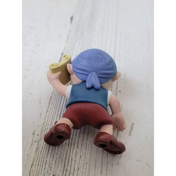 Neverland Pirates Cubby Disney Junior Pixar toy figure - Picture 5 of 5